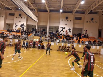 Manşetler Sevgililer Günü'nde final aşkına 