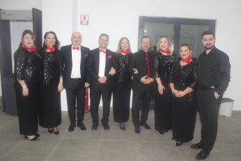 Senede bir gündü. O da önceki gündü 