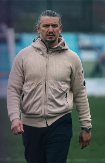 Savunmada sağlam. Hücumda doğru. Sahada istekli