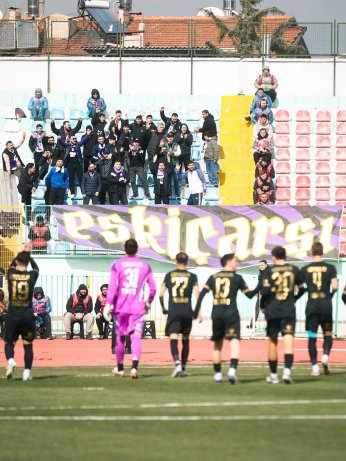 Gül iyiydi de dikeni vardı