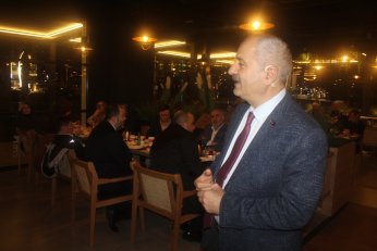 1 lira kazansın yeter ama  1 lira bile zarar etmesin