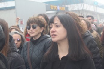 Örtmeyin. Aydınlatın. 