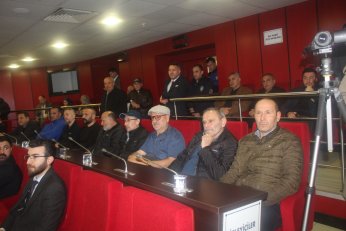 Belediye araçları paralı yollardan hızla geçecek