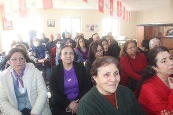 Üç kadın vekilimiz olsun diye desteğe geldim