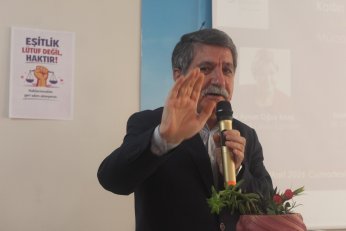 Üç kadın vekilimiz olsun diye desteğe geldim