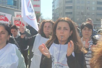 Mutlaka kazanacak, sosyalist ülkeyi  kuracağız