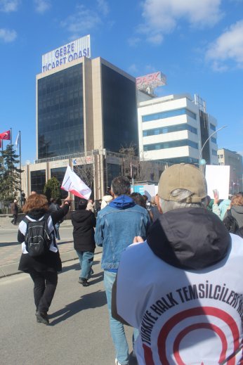 Mutlaka kazanacak, sosyalist ülkeyi  kuracağız