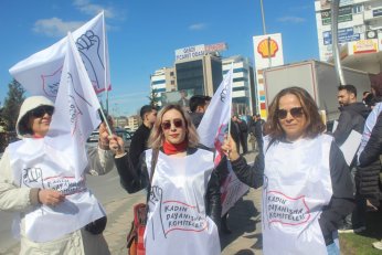 Mutlaka kazanacak, sosyalist ülkeyi  kuracağız