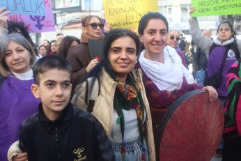 Yasağa inat: Gökkuşağı  gibi bir arada olalım