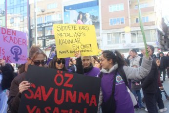 Yasağa inat: Gökkuşağı  gibi bir arada olalım