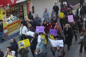 Yasağa inat: Gökkuşağı  gibi bir arada olalım