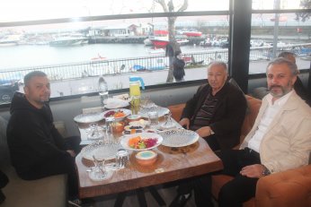 Mücadelemiz barış,  eşitlik ve haklarımız için 