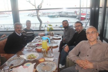 Mücadelemiz barış,  eşitlik ve haklarımız için 