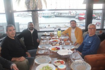 Mücadelemiz barış,  eşitlik ve haklarımız için 