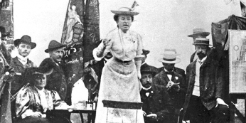 Kadınlar her hakkı ağır bedeller ile edindi