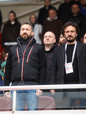 Bak kime diyom: Biz bitti demeden bitmez