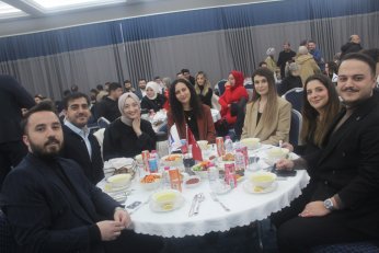 Sadece sofralarda değil kenti inşa ederken de dayanışalım