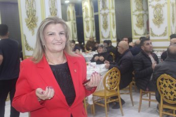 Tek “konuşmacı” imamdı. Menüde hurma olsa iyiydi