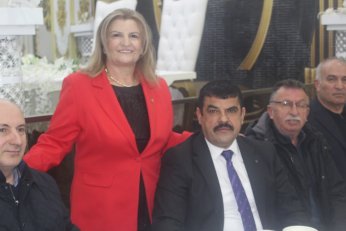 Tek “konuşmacı” imamdı. Menüde hurma olsa iyiydi