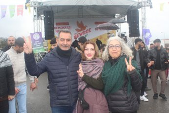 Cumhur’a: Resmi bayram ve tatil ilan edilsin