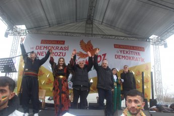 Cumhur’a: Resmi bayram ve tatil ilan edilsin