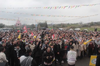 Cumhur’a: Resmi bayram ve tatil ilan edilsin