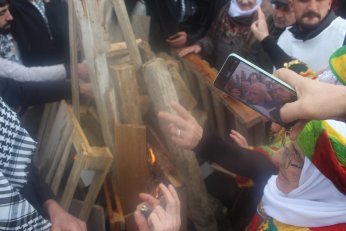 Cumhur’a: Resmi bayram ve tatil ilan edilsin