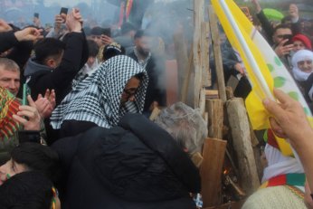 Cumhur’a: Resmi bayram ve tatil ilan edilsin