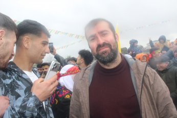 Cumhur’a: Resmi bayram ve tatil ilan edilsin