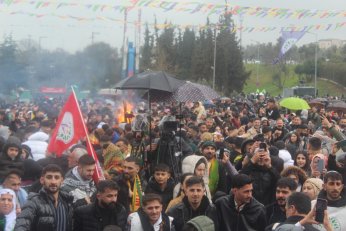 Cumhur’a: Resmi bayram ve tatil ilan edilsin