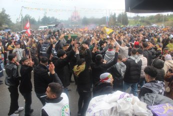 Cumhur’a: Resmi bayram ve tatil ilan edilsin