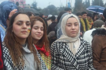 Cumhur’a: Resmi bayram ve tatil ilan edilsin