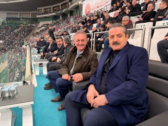 Yenilgiyi hak ettik! Ağırladığımız gibi ağırlandık. Güldük eğlendik