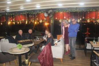 Tavla bahane. Şampiyon: Pardon yani Adnan abi 