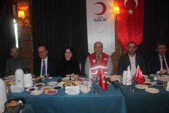 Hedefimiz aşevi. Tasarımız  lojistik. Önceliğimiz kan