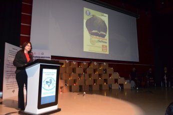 Paylaşmak iyileştirir Kütüphane birleştirir 