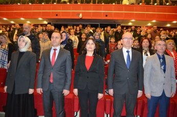 Paylaşmak iyileştirir Kütüphane birleştirir 