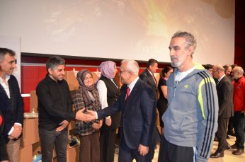 Paylaşmak iyileştirir Kütüphane birleştirir 