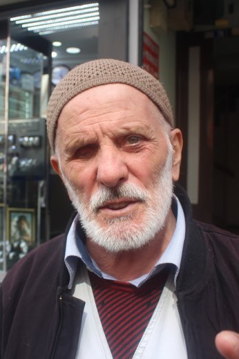 Kiraz da pınar da Ateş’e Okur’a