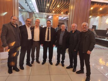 Eğitimciler düğünde “yoklama” aldı