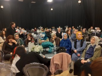 Kendi kendisine, ‘Evleneceğim kişi’ demişti. Evlendi 