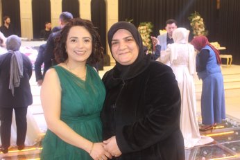 Kendi kendisine, ‘Evleneceğim kişi’ demişti. Evlendi 