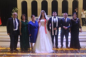 Kendi kendisine, ‘Evleneceğim kişi’ demişti. Evlendi 