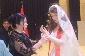 Kendi kendisine, ‘Evleneceğim kişi’ demişti. Evlendi 