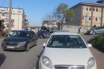 Alışan’da veliler kaldırıma duba istiyor 