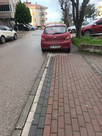 Alışan’da veliler kaldırıma duba istiyor 