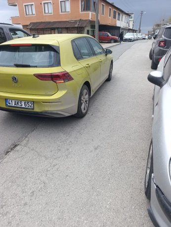 Alışan’da veliler kaldırıma duba istiyor 