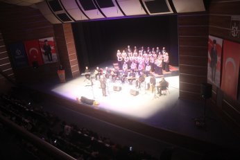 Hem vatan aşkına Hem ‘aşk’ın aşkına 