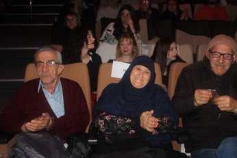 Hem vatan aşkına Hem ‘aşk’ın aşkına 