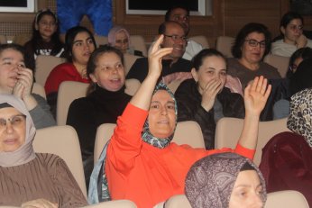 Hem vatan aşkına Hem ‘aşk’ın aşkına 